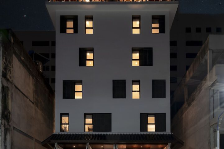 Hotel 17 of 17