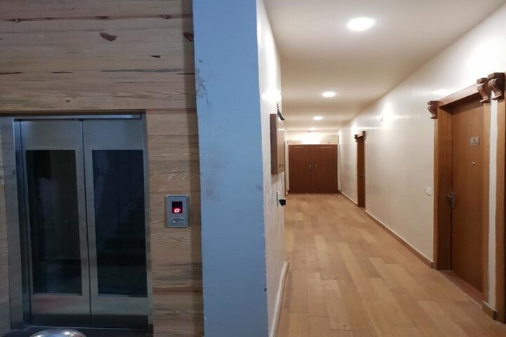 Ballroom/Hall 41 of 42