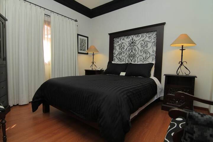 Room 14 of 39