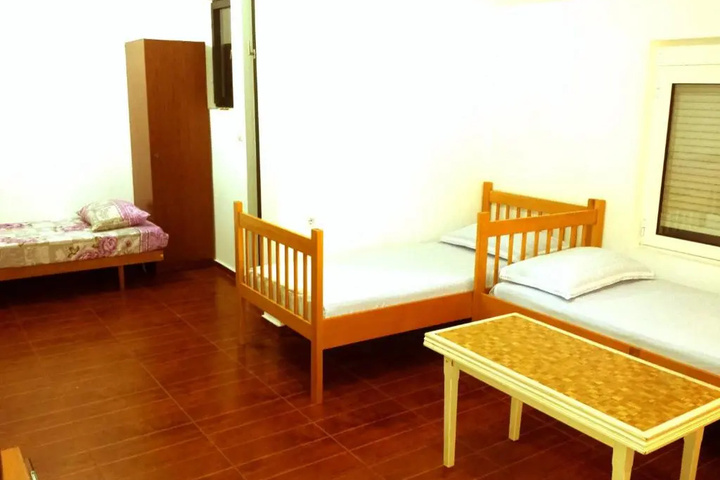 Room 3 of 14