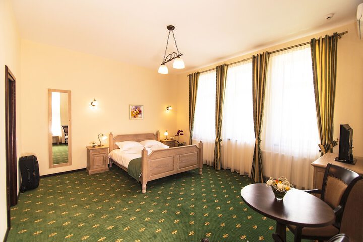 Room 39 of 90