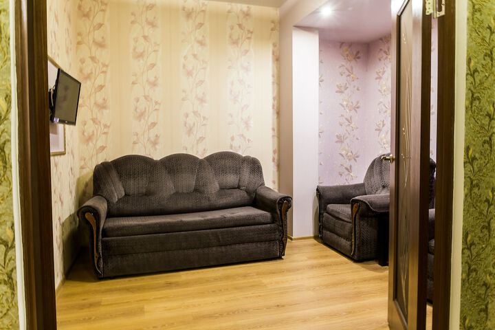 Room 15 of 37