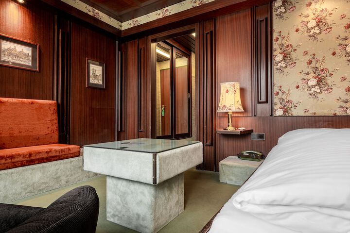 Room 46 of 113