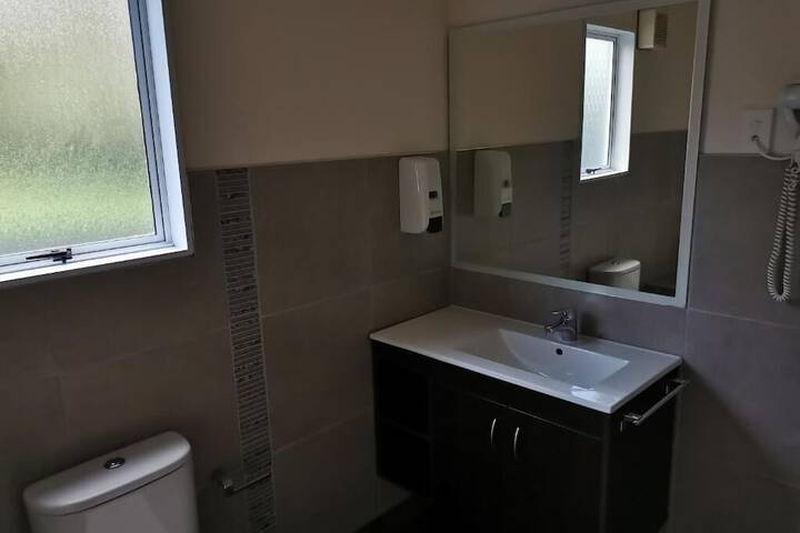 Room 19 of 34