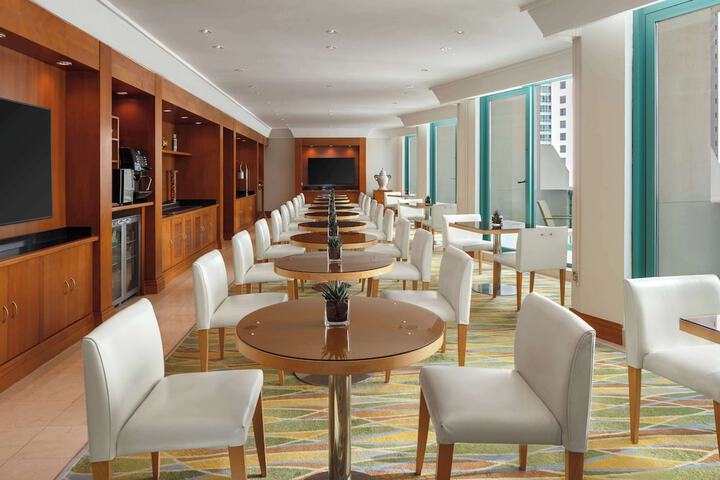 Room 45 of 222