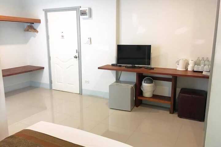 Room 30 of 51
