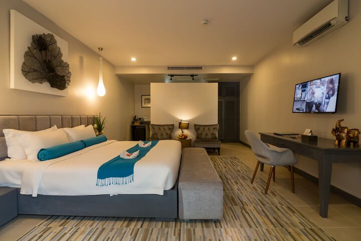 Room 73 of 165
