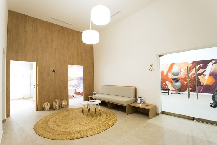 Room 42 of 110