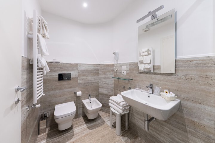Bathroom Photo