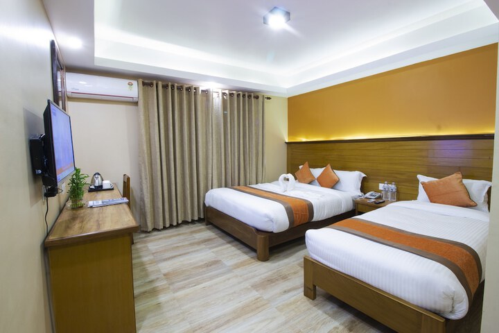 Room 5 of 37
