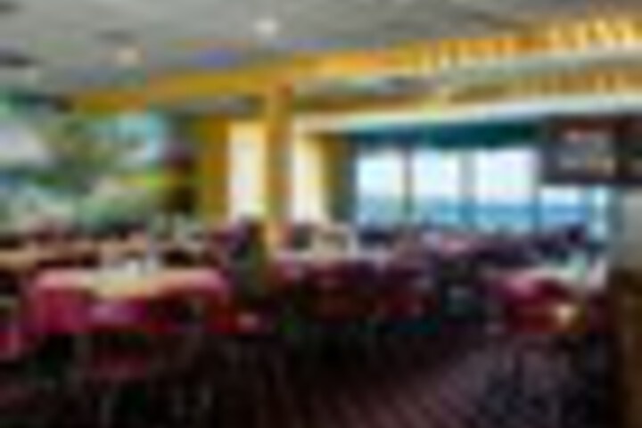Dining 77 of 141