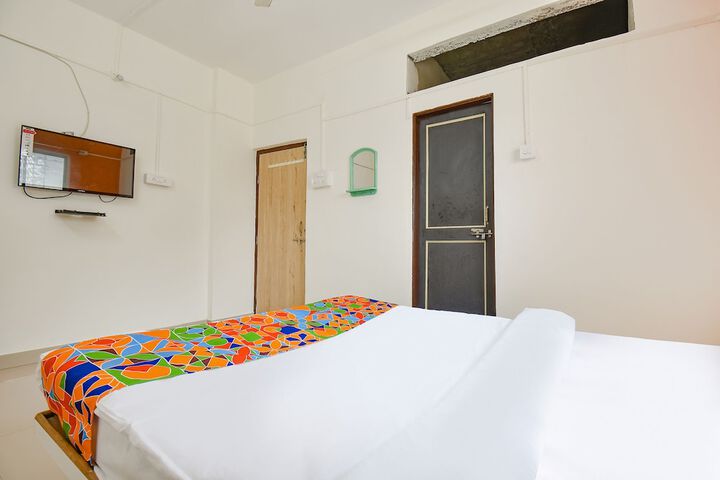 Room 8 of 21