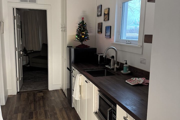 Room 11 of 35