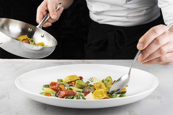 Dining 148 of 188