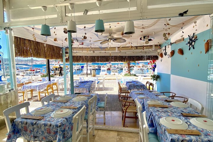 Dining 85 of 258