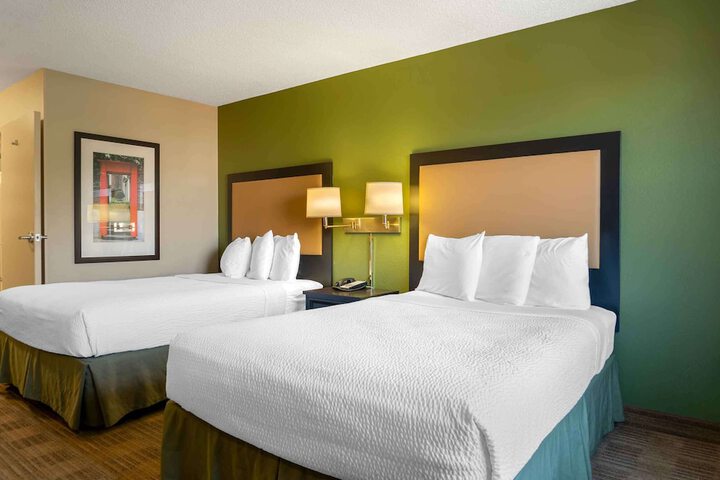 Studio 2 Double Beds (3 of 5)