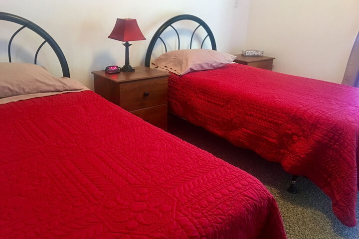 Room 72 of 261