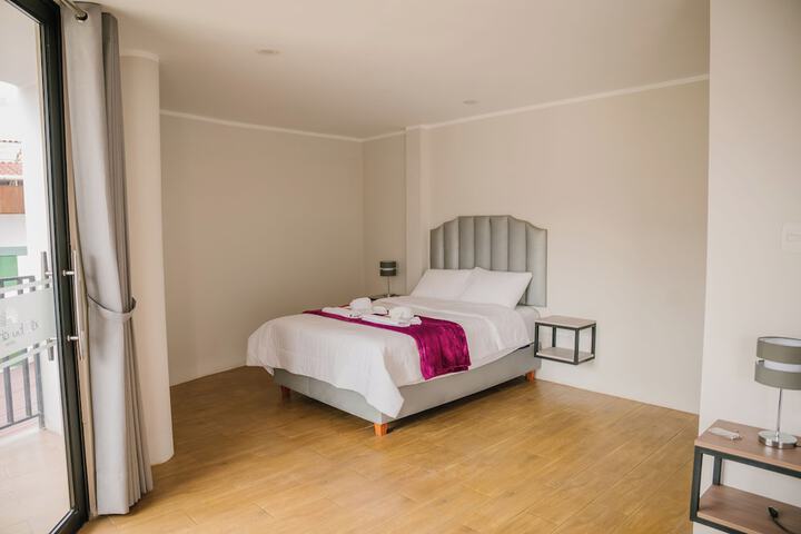 Room 35 of 74