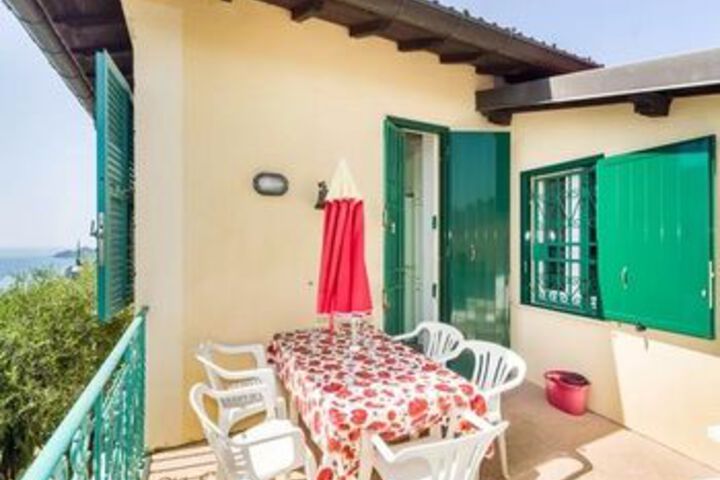 Terrace/Patio 7 of 105