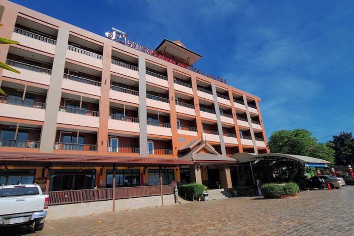 Hotel 46 of 48