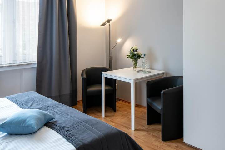 Room 15 of 39