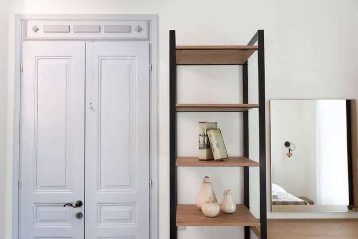 Room 11 of 183