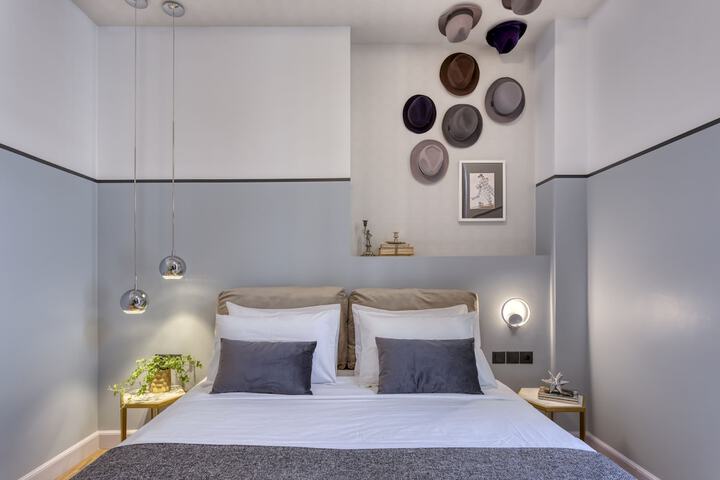 Room 81 of 221