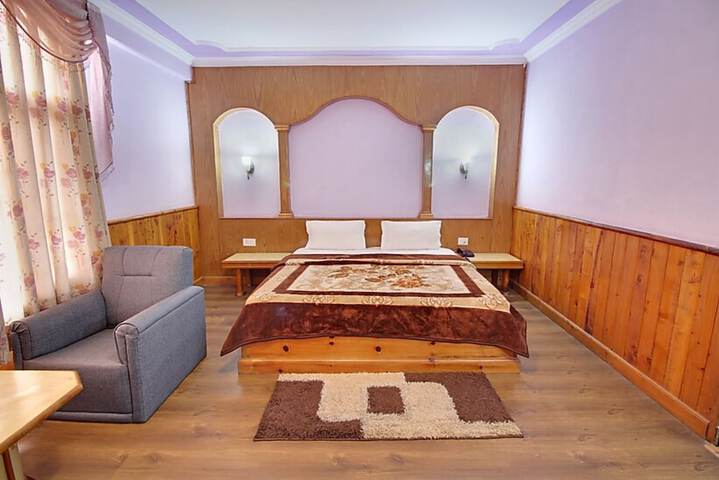 Room 29 of 49