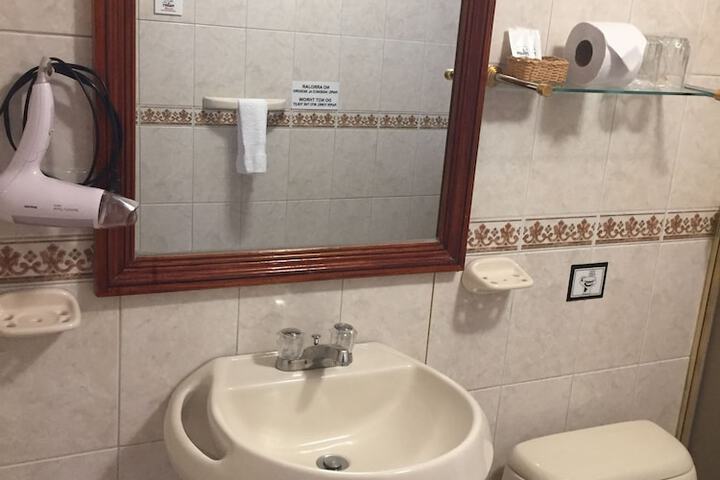Room 54 of 65