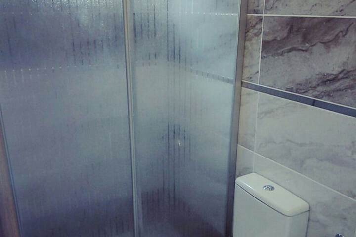 Room 8 of 11