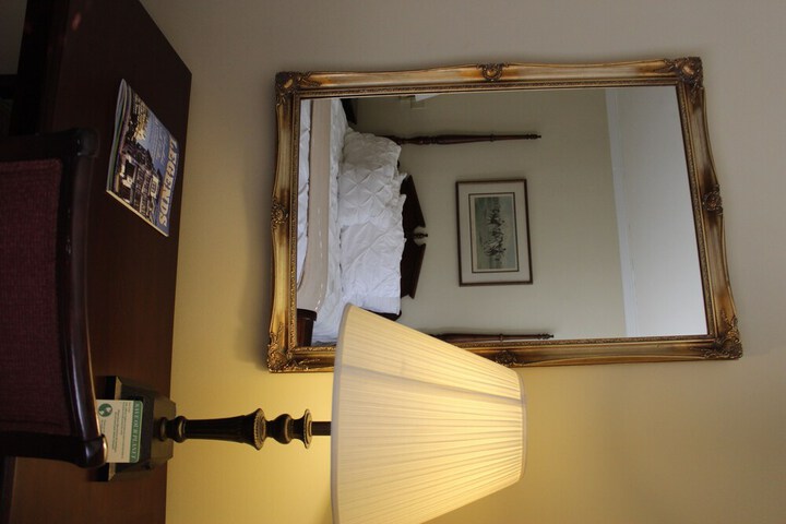 Room 18 of 56