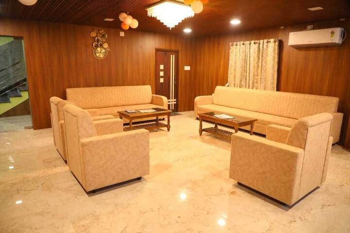 Hotel Interior 2 of 27