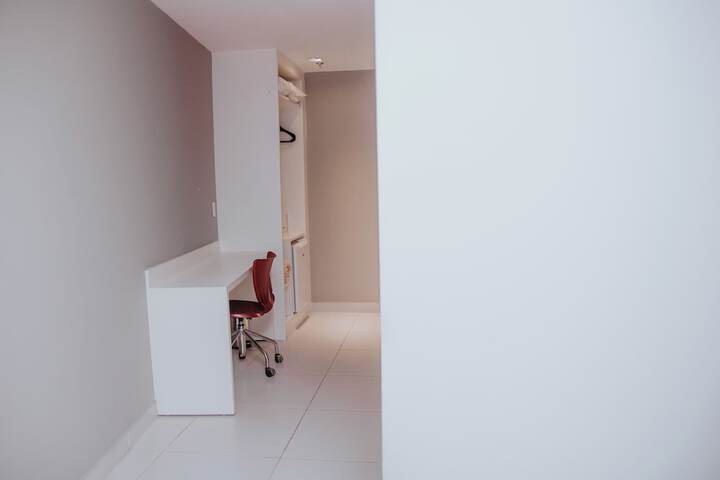 Room 18 of 53