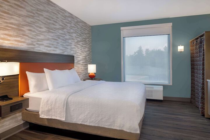 1 King Bed Studio Suite (6 of 22)