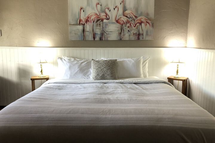 Room 12 of 74