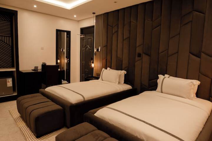 Room 21 of 60