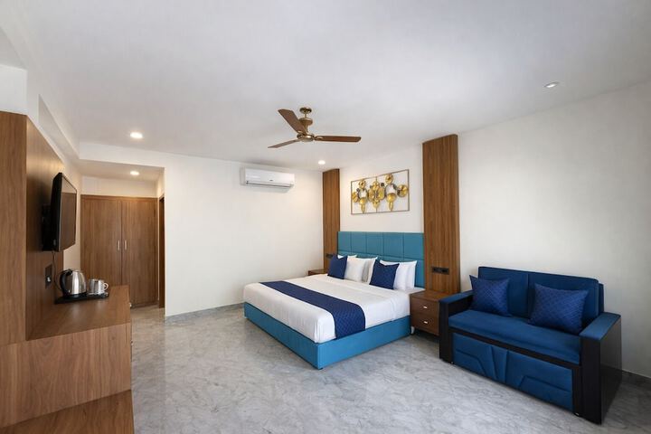 Room 14 of 50