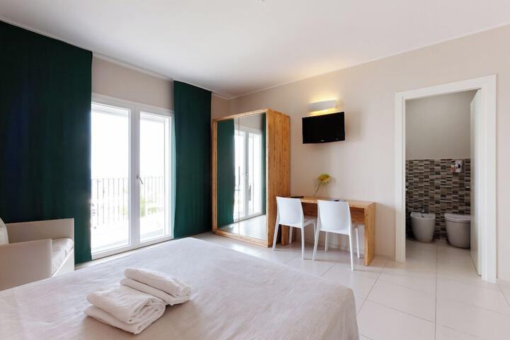 Room 15 of 56