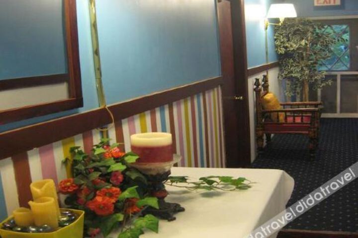 Hotel Interior 12 of 26