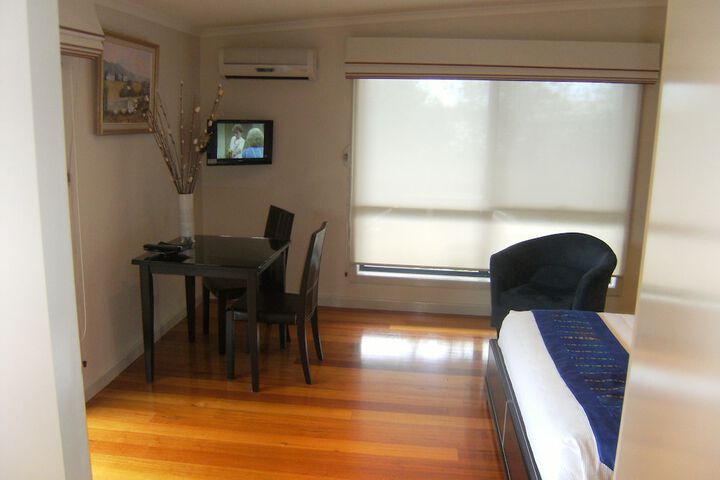 Room 3 of 24