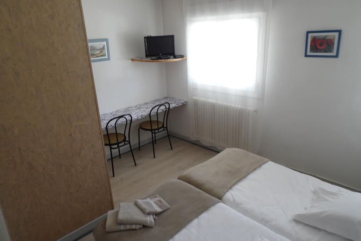 Room 21 of 47