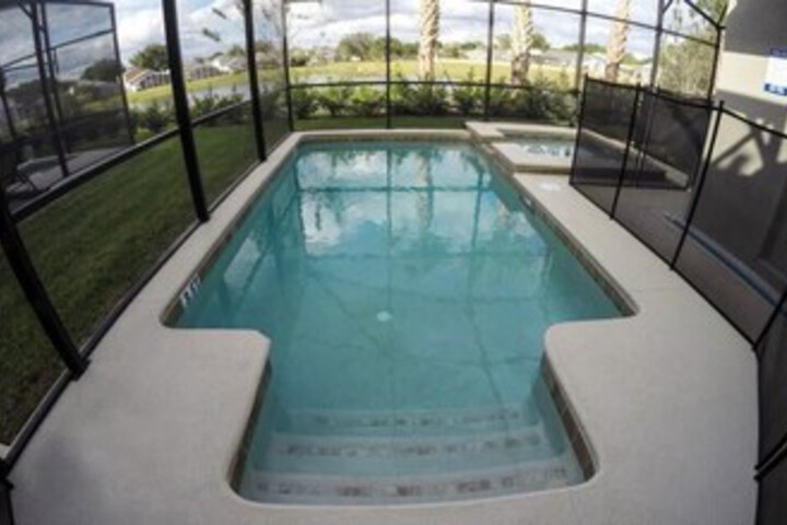Pool 38 of 65