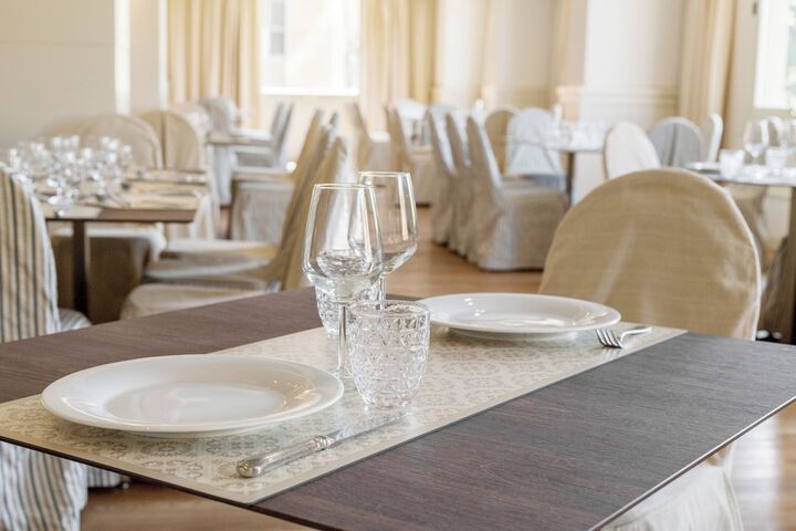 Dining 145 of 254