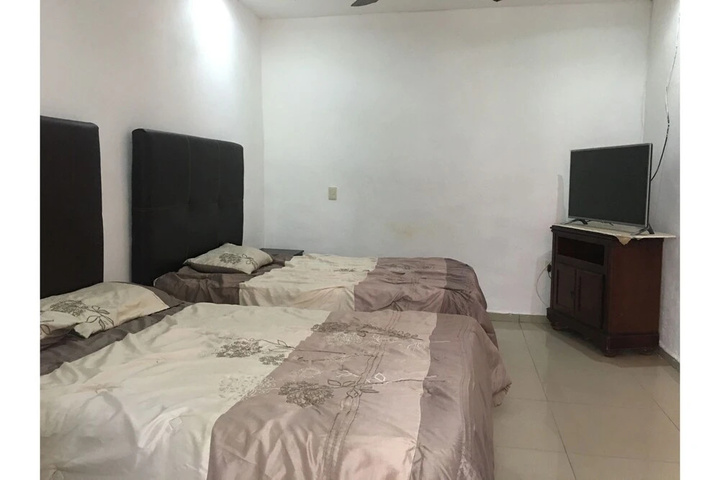 Room 2 of 12