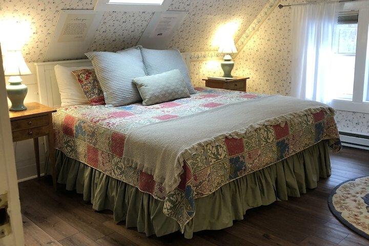 Room 25 of 60