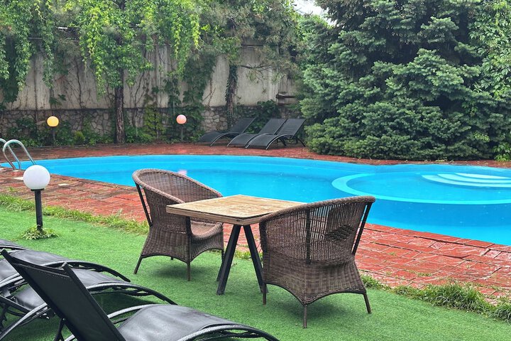 Pool 39 of 61