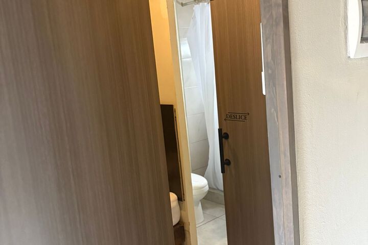 Room 13 of 15