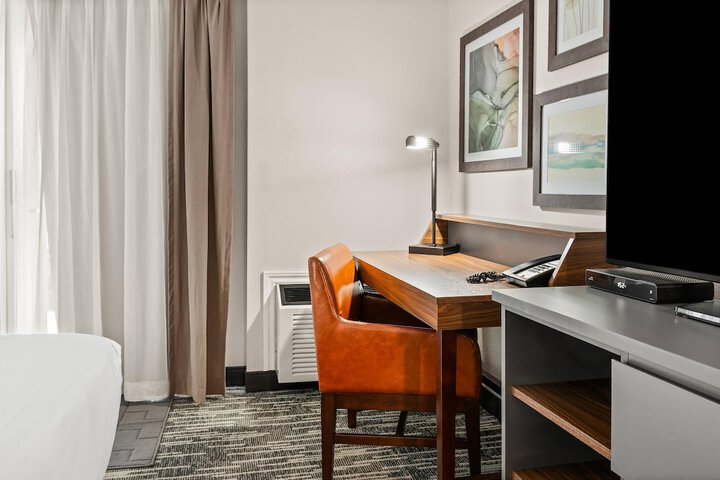 Room 36 of 49