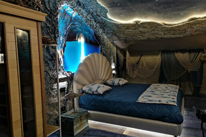 Room 11 of 56