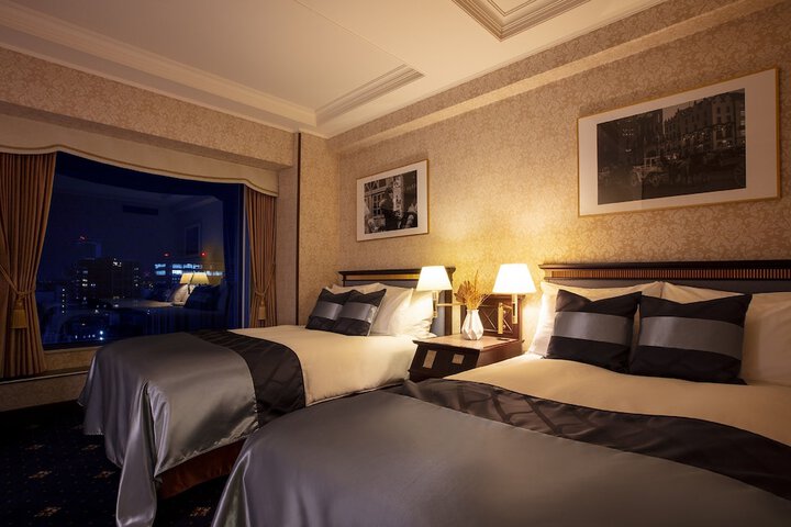 Room 14 of 190